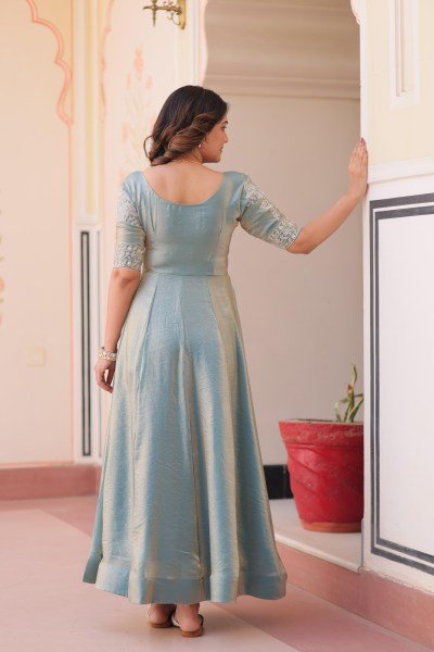 Fandy Designer partywear  Gown  Ethnic Gown