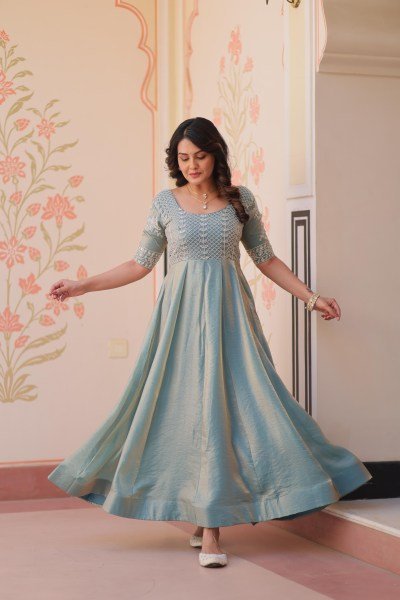 Fandy Designer partywear  Gown  Ethnic Gown