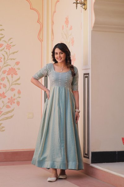 Fandy Designer partywear  Gown  Ethnic Gown